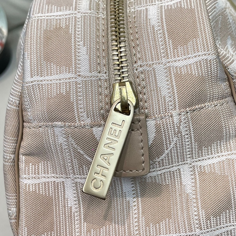 Chanel 奶茶色冰格 手拎袋 XB507-27