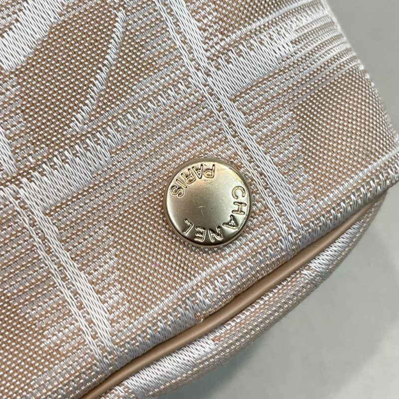 Chanel 奶茶色冰格 手拎袋 XB507-57