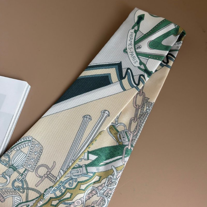 ::Hermes:: 愛馬仕 米褐色 x 綠色 繩索花紋Twilly絲巾-2