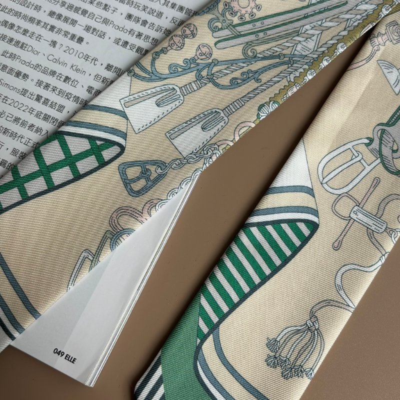 ::Hermes:: 愛馬仕 米褐色 x 綠色 繩索花紋Twilly絲巾-4