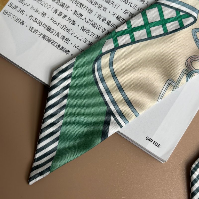 ::Hermes:: 愛馬仕 米褐色 x 綠色 繩索花紋Twilly絲巾-5