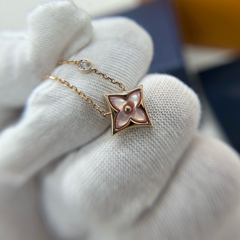 LV 18K玫瑰金粉貝母鑽石項鍊 25年8月卡 Baby同款-3