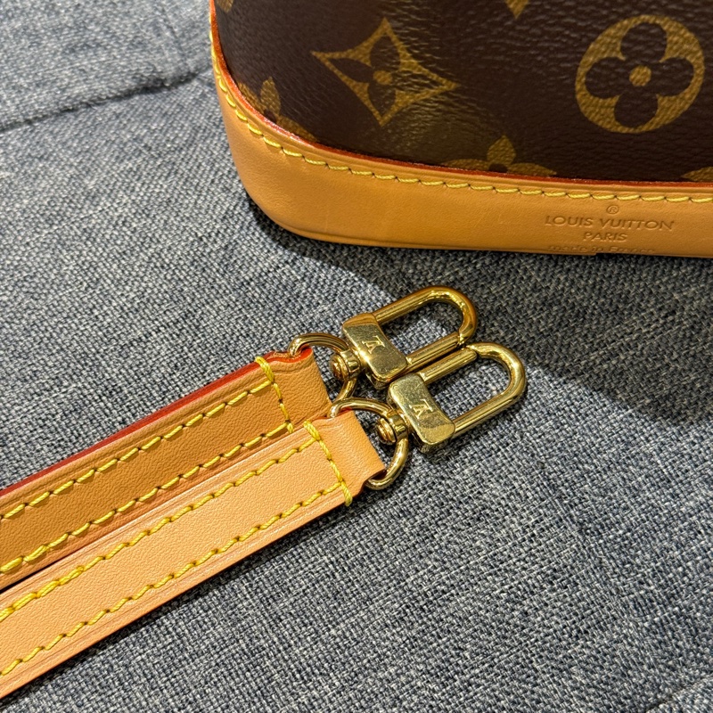晶片款 LV M81266 Nano Noe 老花 原花金釦迷你水桶包 手提包 斜背包-14