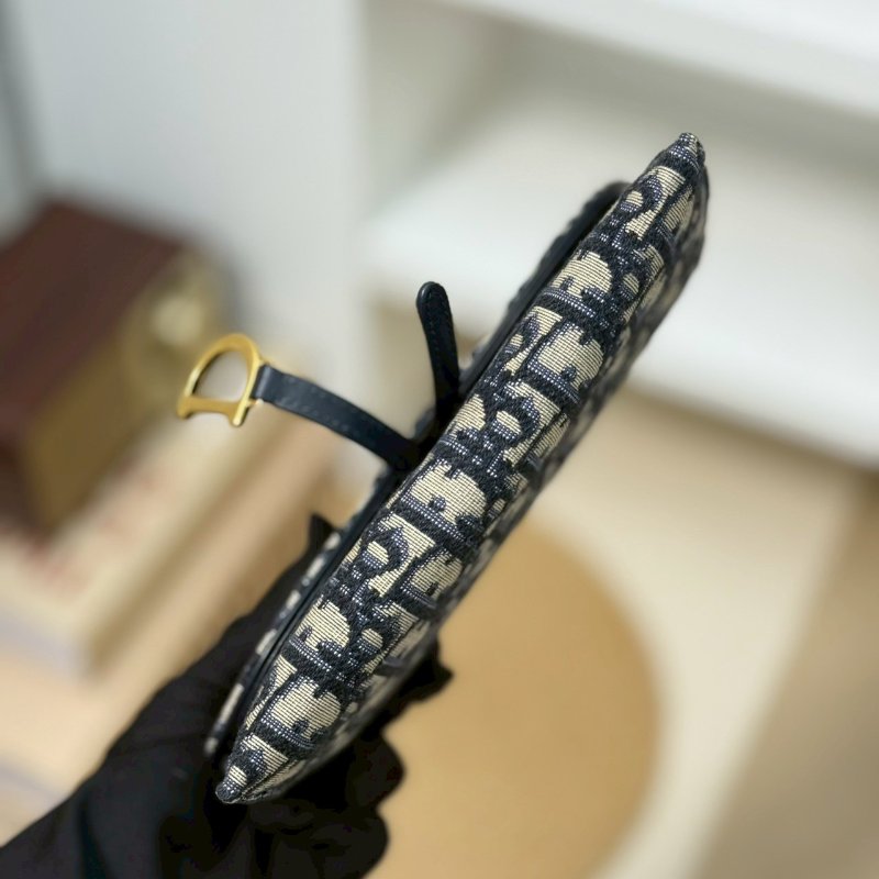 🏷️Dior.Saddle 老花 woc 小款-12