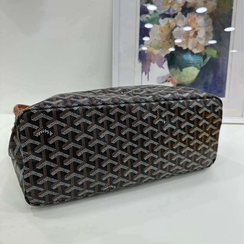 Goyard/戈雅Boheme hobo 棕色腋下包托特包 內裡有少許髒污 25年小票 金剛色 戈雅最火紅的包王之一!超難買的色 配件:塵袋 子袋,尺寸:33×26-5