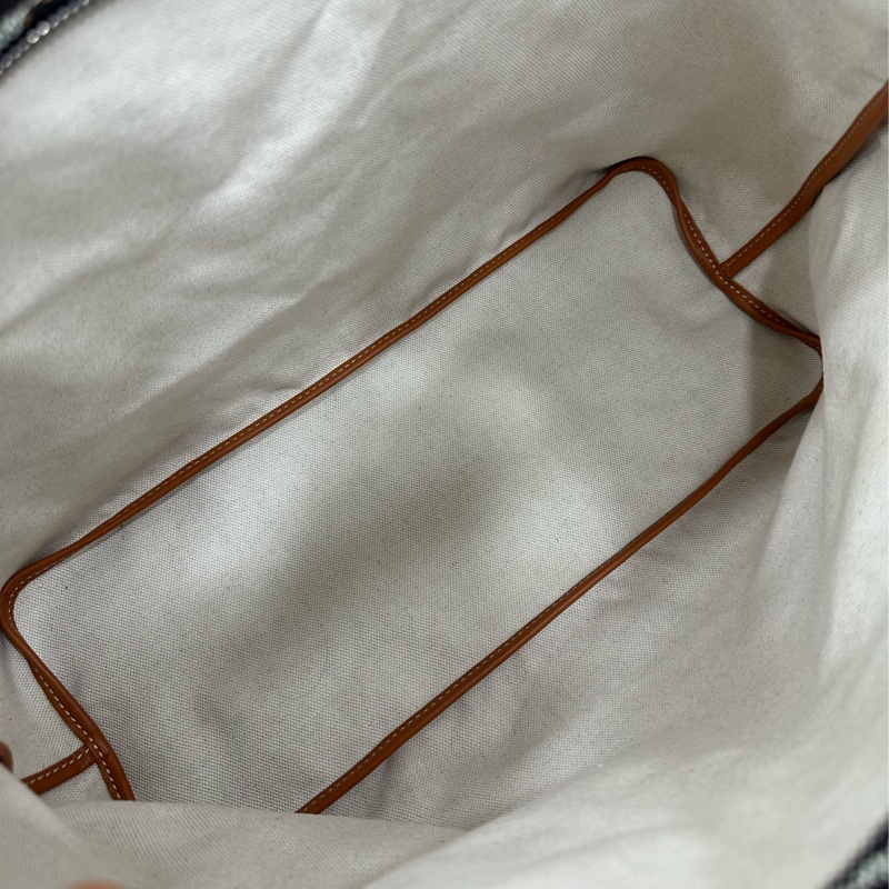 Goyard/戈雅Boheme hobo 棕色腋下包托特包 內裡有少許髒污 25年小票 金剛色 戈雅最火紅的包王之一!超難買的色 配件:塵袋 子袋,尺寸:33×26-9