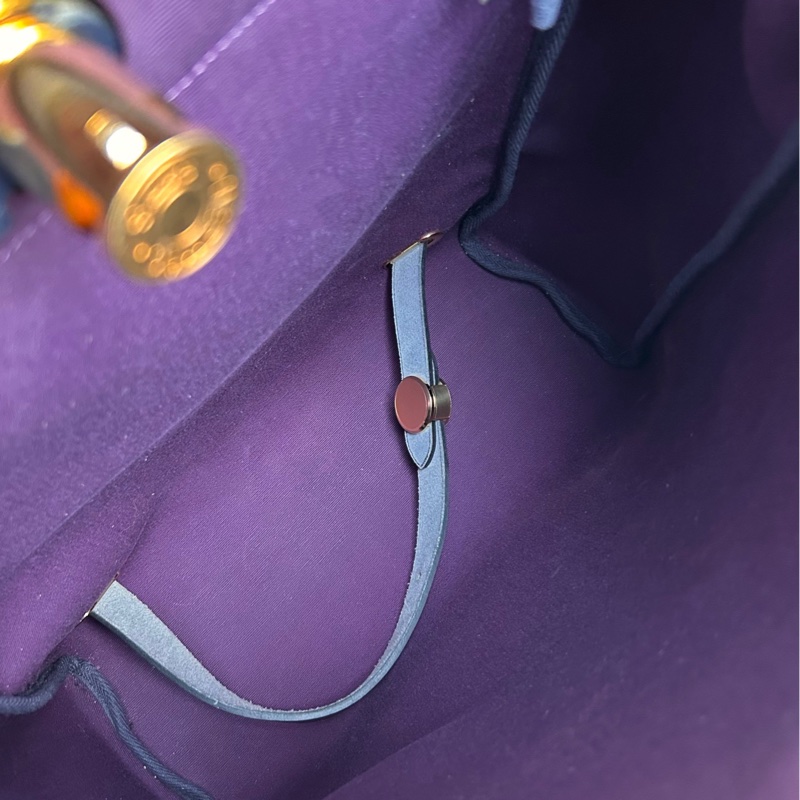 Hermes herbag a dos zip雙肩 葡萄紫小號 Z刻 部份五金膜 附件鎖具、塵袋、盒。-7