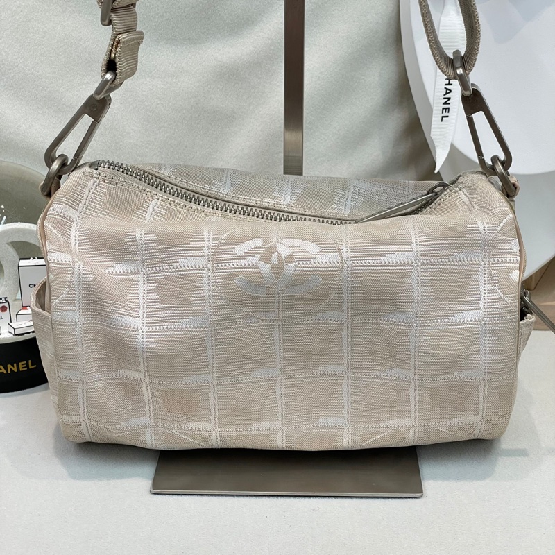 Chanel 圓筒珍珠色冰格單肩斜孭袋 XA907-11