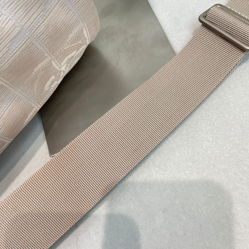 Chanel 圓筒珍珠色冰格單肩斜孭袋 XA907-34