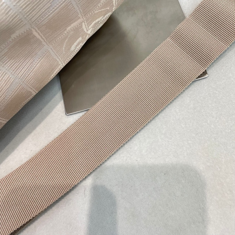 Chanel 圓筒珍珠色冰格單肩斜孭袋 XA907-36