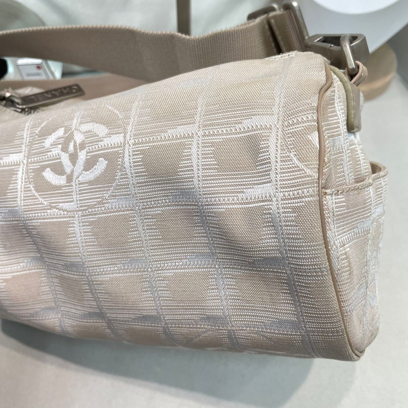 Chanel 圓筒珍珠色冰格單肩斜孭袋 XA907-43