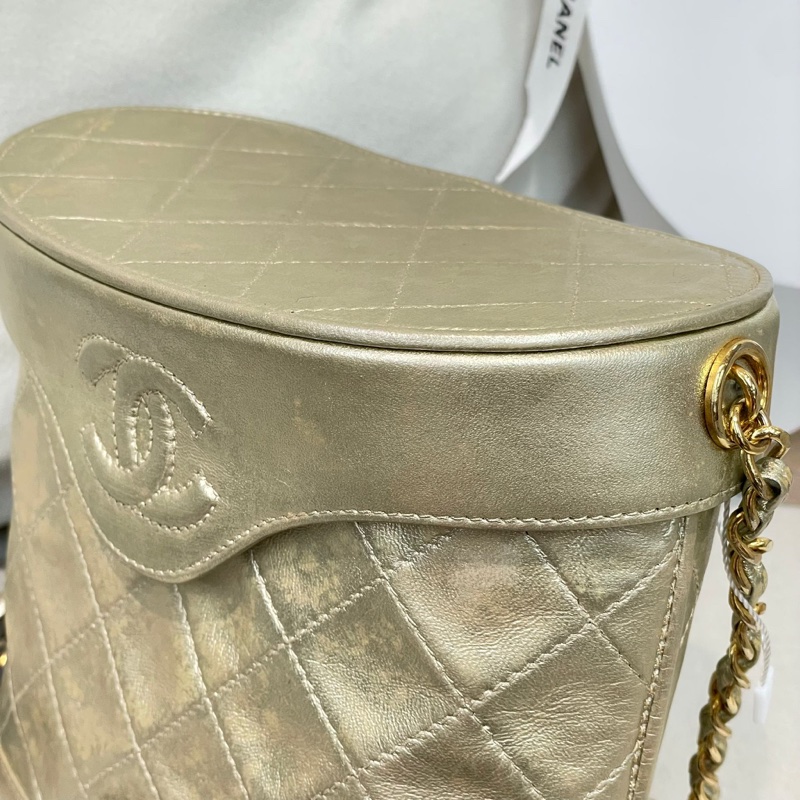 chanel 中古淡金色盒仔 皮穿鏈   XB541-13