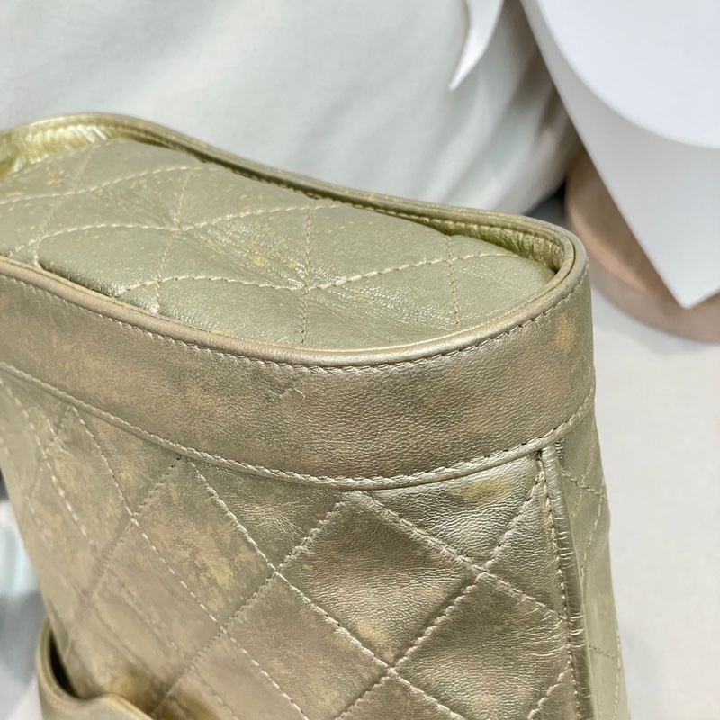 chanel 中古淡金色盒仔 皮穿鏈   XB541-20