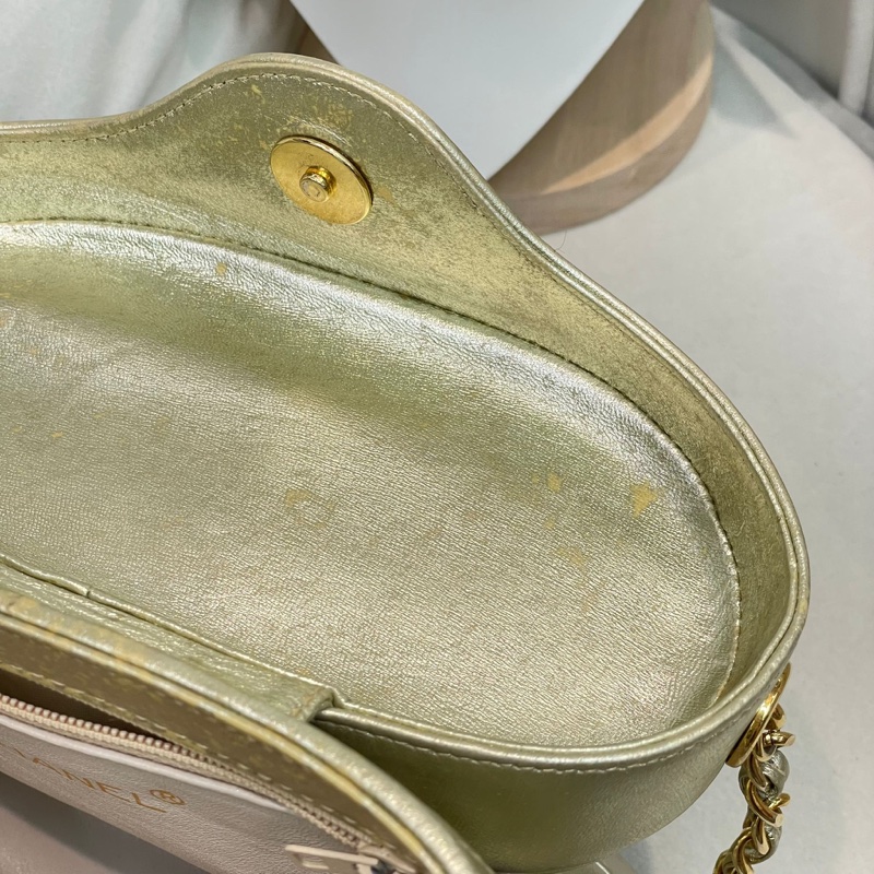 chanel 中古淡金色盒仔 皮穿鏈   XB541-31