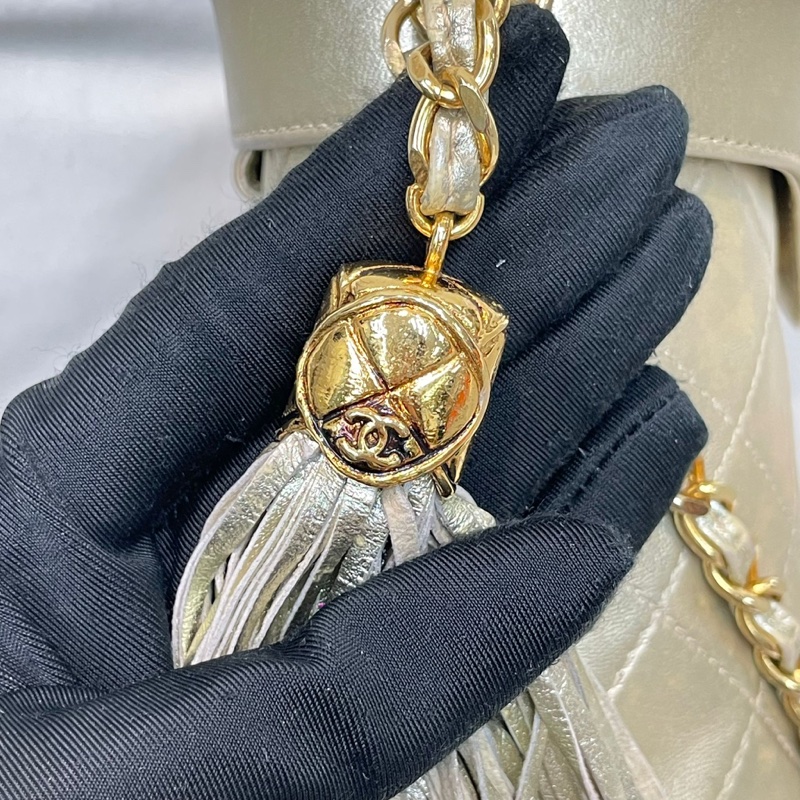 chanel 中古淡金色盒仔 皮穿鏈   XB541-33