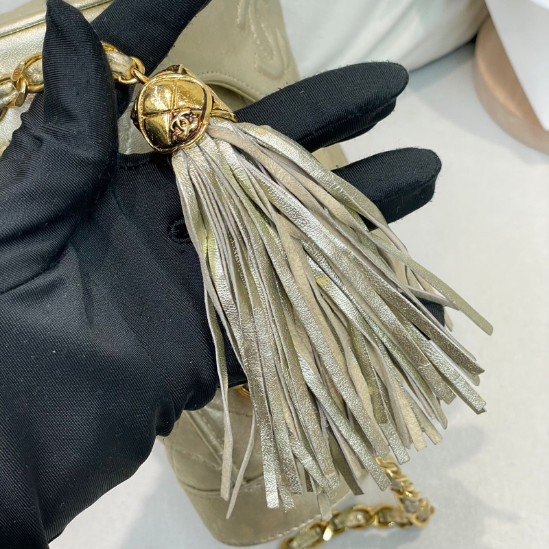 chanel 中古淡金色盒仔 皮穿鏈   XB541-60