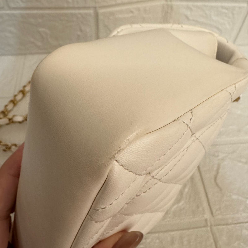 Chanel白羊皮菱格珍珠提把鏈包斜背包-8