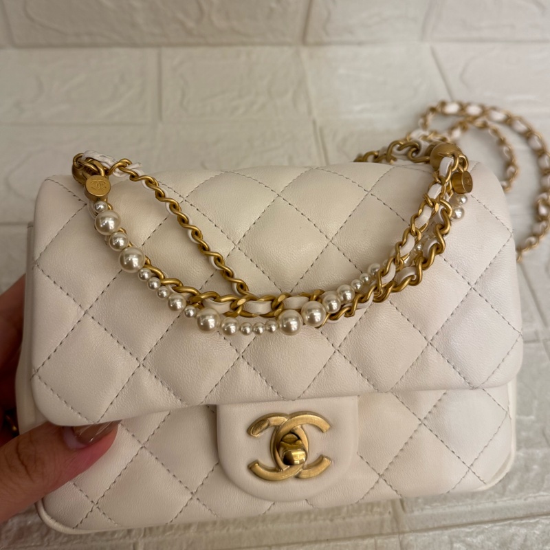 Chanel白羊皮菱格珍珠提把鏈包斜背包-21