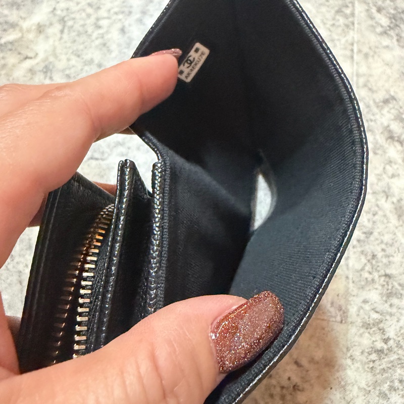 Chanel 25A刺繡皮夾-15