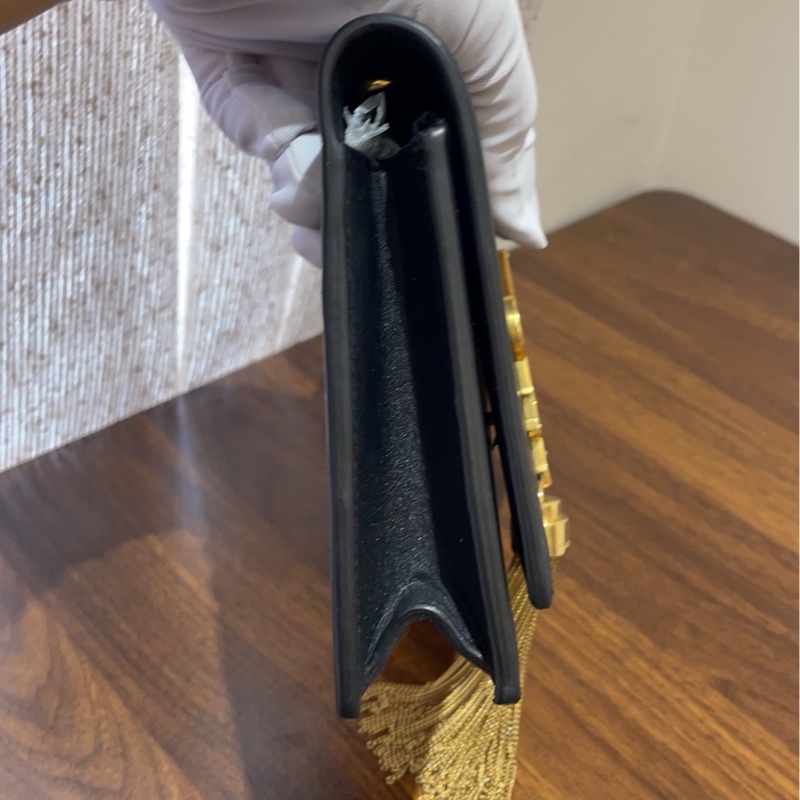 ysl 黑金 流苏 信封 单肩包-2