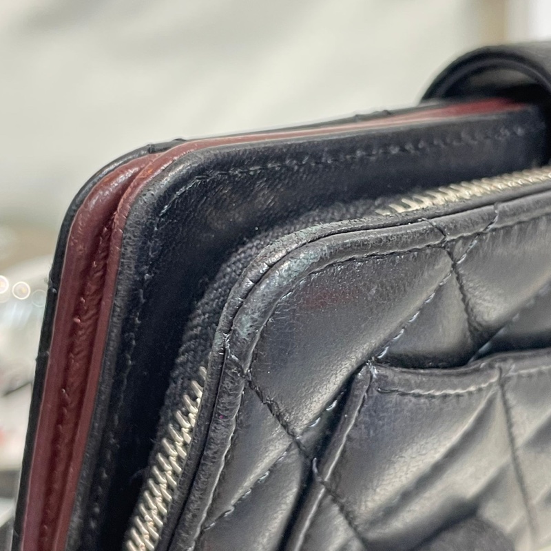 Chanel 黑色羊皮中銀包 XB258-15