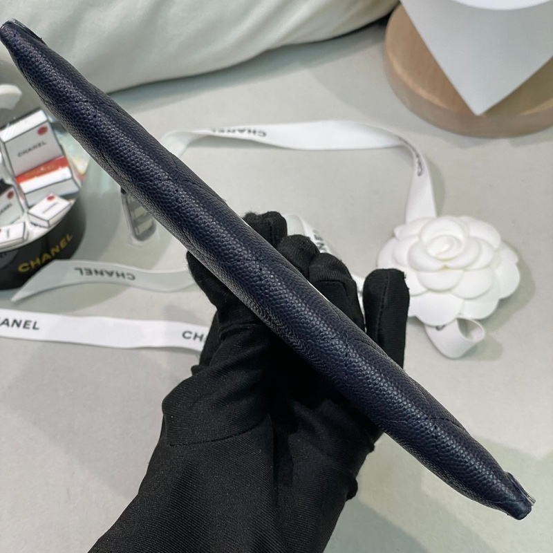 Chanel 限量水手版深藍色直板銀包 XB490-3