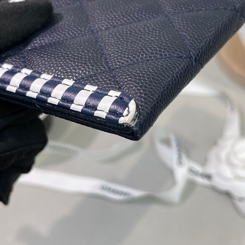 Chanel 限量水手版深藍色直板銀包 XB490-6