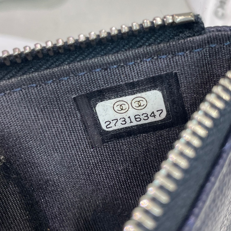 Chanel 限量水手版深藍色直板銀包 XB490-27