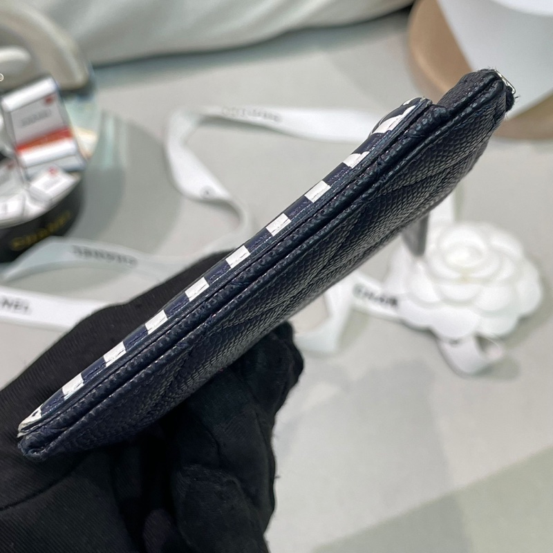 Chanel 限量水手版深藍色直板銀包 XB490-32