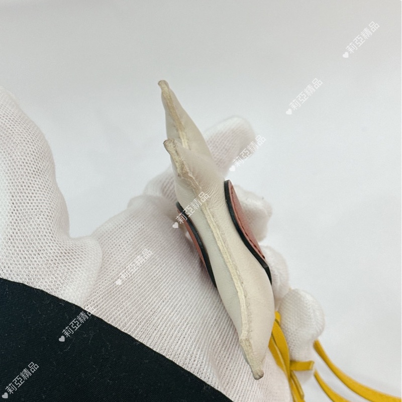 莉亞精品♡ Hermes奶昔白 小飛馬掛飾 PM #B刻 二手美品-6