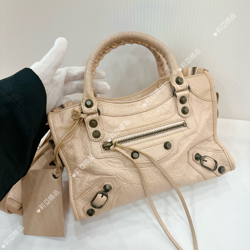 莉亞精品♡ Balenciaga mini粉膚色機車包 二手美包-2