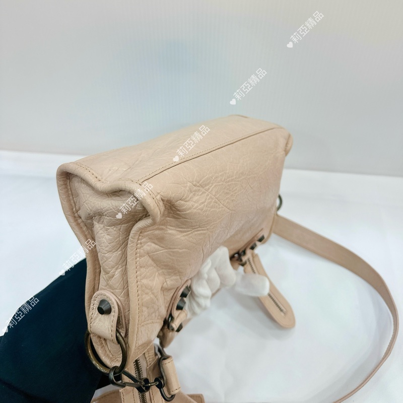 莉亞精品♡ Balenciaga mini粉膚色機車包 二手美包-9