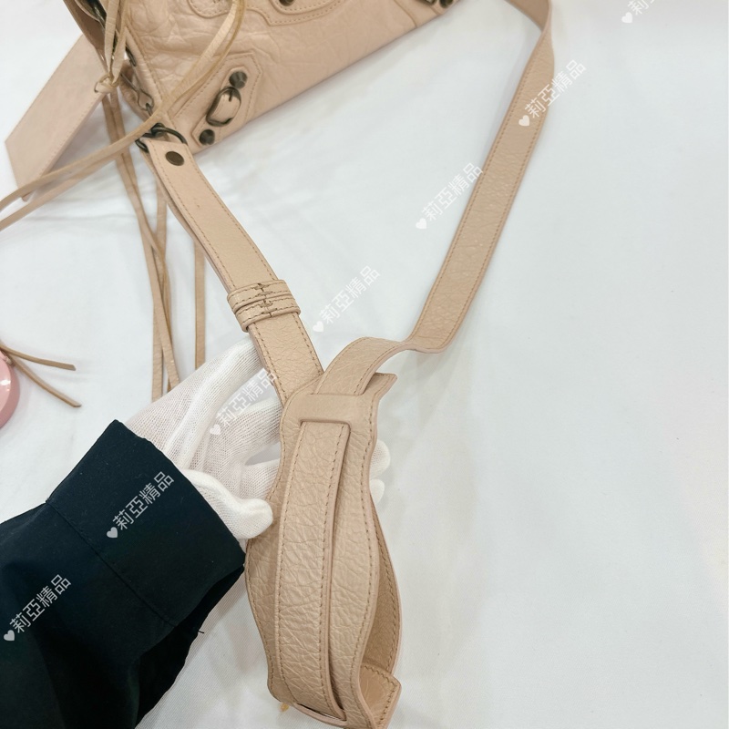 莉亞精品♡ Balenciaga mini粉膚色機車包 二手美包-16