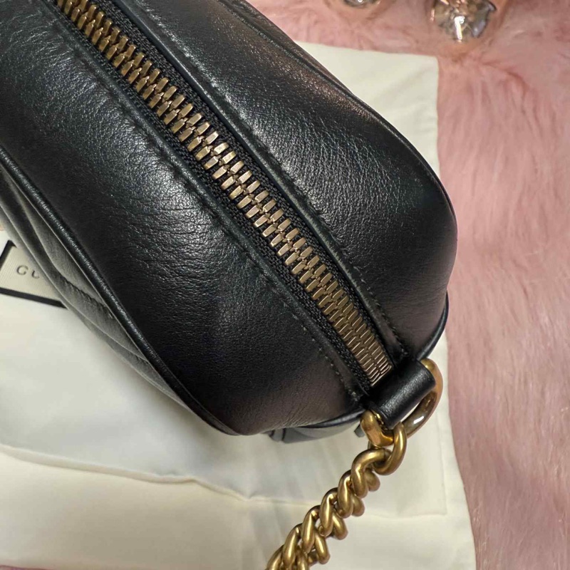 Gucci 經典絎縫斜背GG Marmont 24cm相機包(中性款)-9