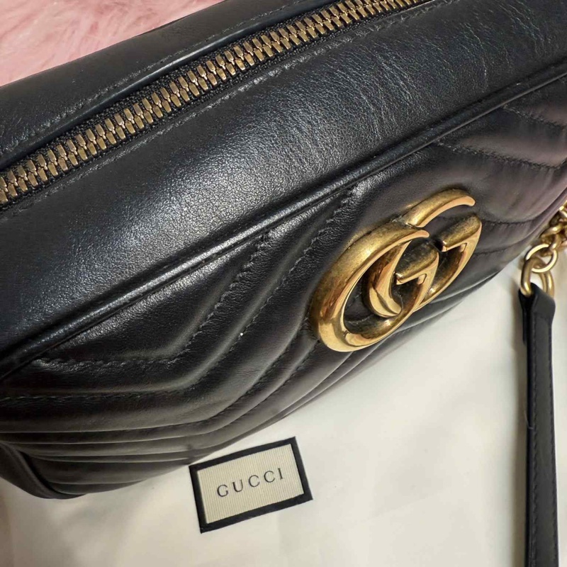 Gucci 經典絎縫斜背GG Marmont 24cm相機包(中性款)-13