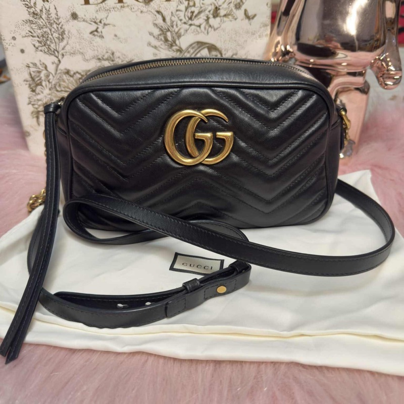 Gucci 經典絎縫斜背GG Marmont 24cm相機包(中性款)-23