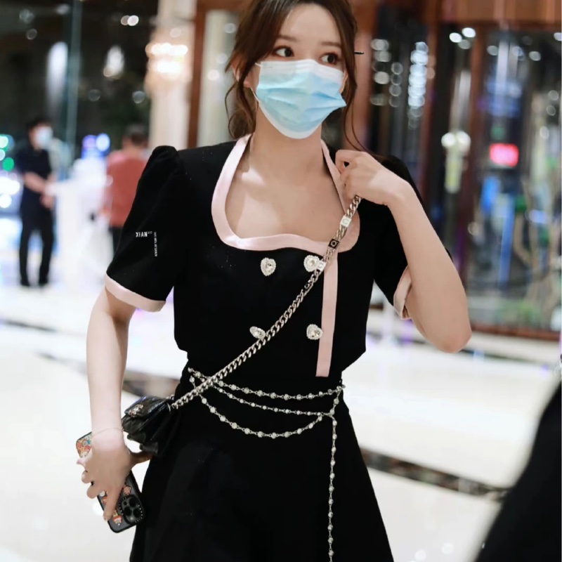 Chanel mini琺瑯鏈條包 荔枝紋牛皮  尺寸約10*8*5-9