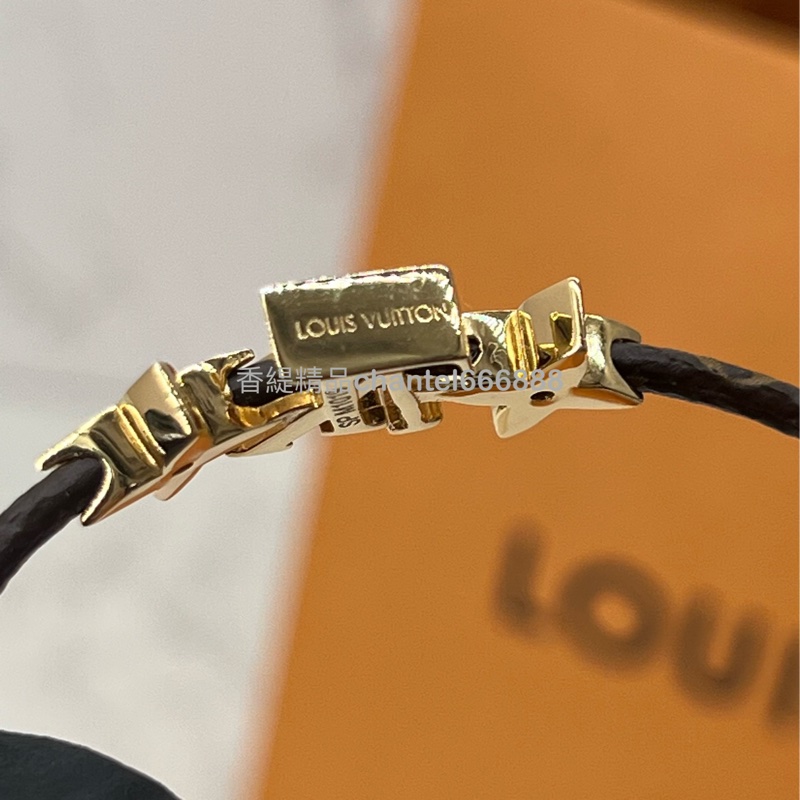 💗香緹國際精品💗 LV 經典花卉裝飾皮革調節手環 #全配-1