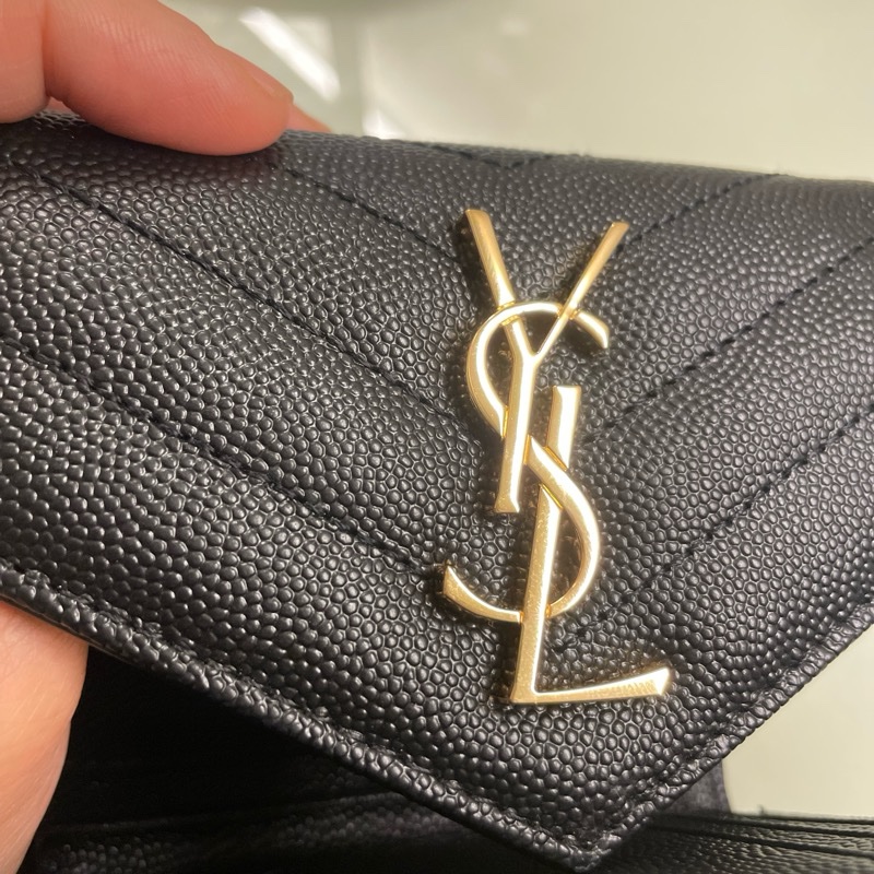 （全新）YSL黑金魚子醬短夾-0