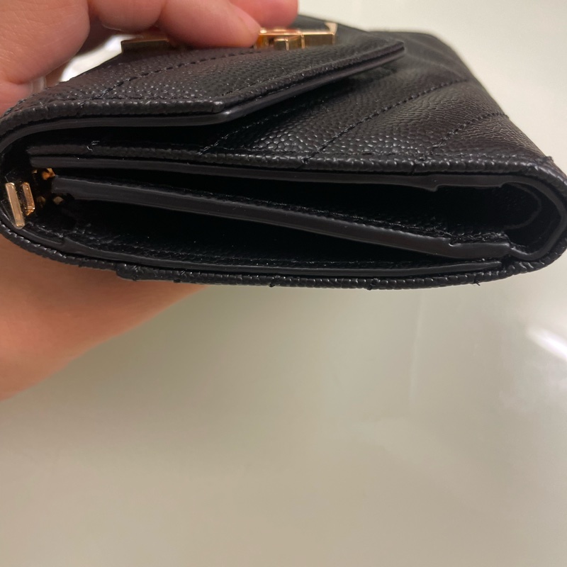 （全新）YSL黑金魚子醬短夾-7
