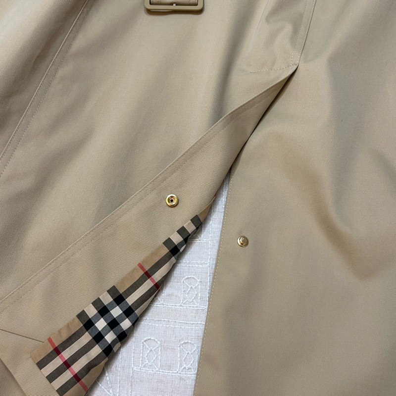 BURBERRY英國蜜金色長版格紋領 Gabardine 風衣UK4-11