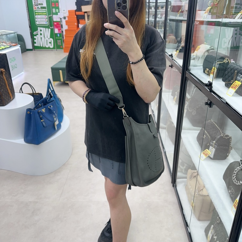 HERMES Evelyne 33 灰綠色 C6 T Stamp 單肩斜肩包-1