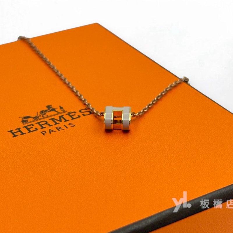 HERMES Mini Pop H奶茶色橢圓簍空項鍊-5