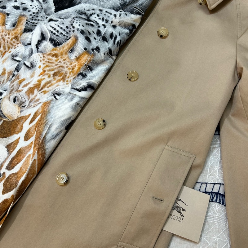 BURBERRY英國蜜色長風衣UK6-15