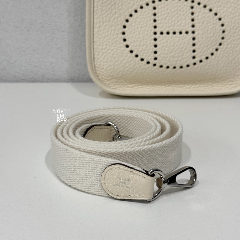 99新🆕 Hermès 愛馬仕 Evelyne Mini 奶油白銀釦一代-1