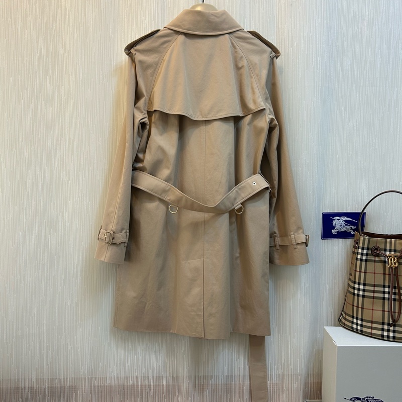 BURBERRY英國柔黃褐色滑鐵盧風衣UK8-3