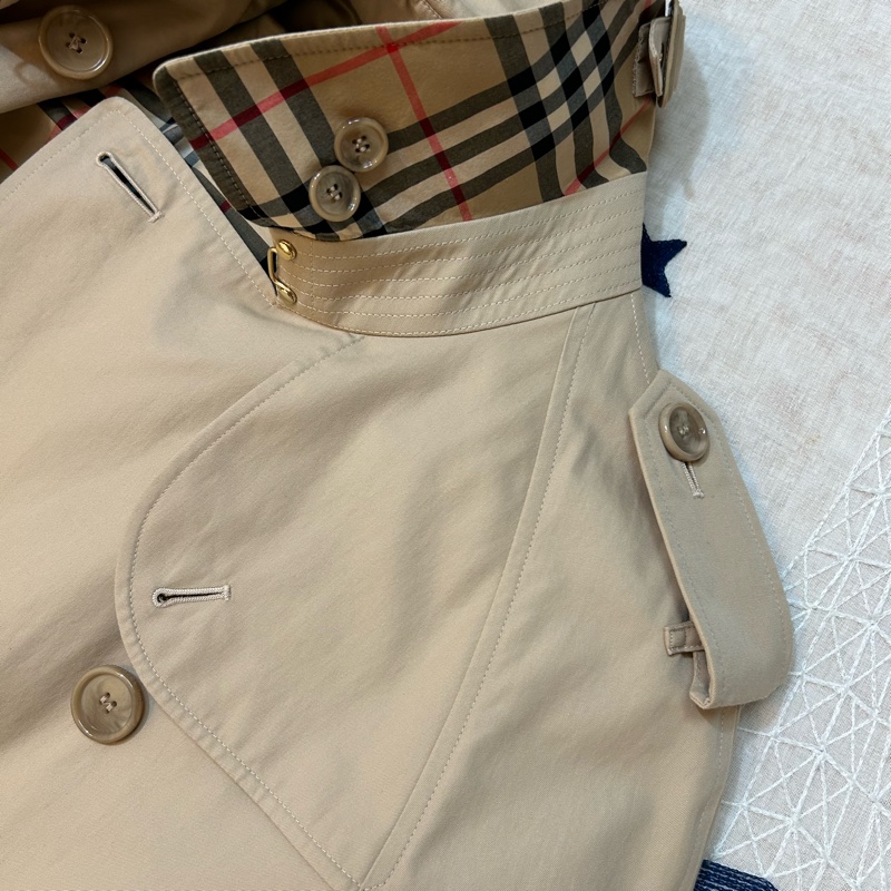 BURBERRY英國柔黃褐色滑鐵盧風衣UK8-10