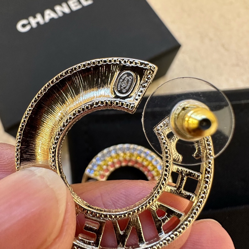 全新Chanel香奈兒23C+鏤空字母彩虹水耳釘-2