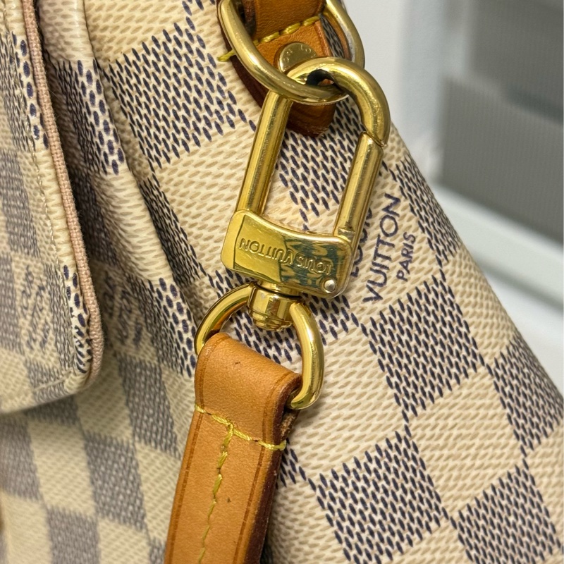 LV 路易威登 croisette 白棋盤流蘇郵差包斜背包-10