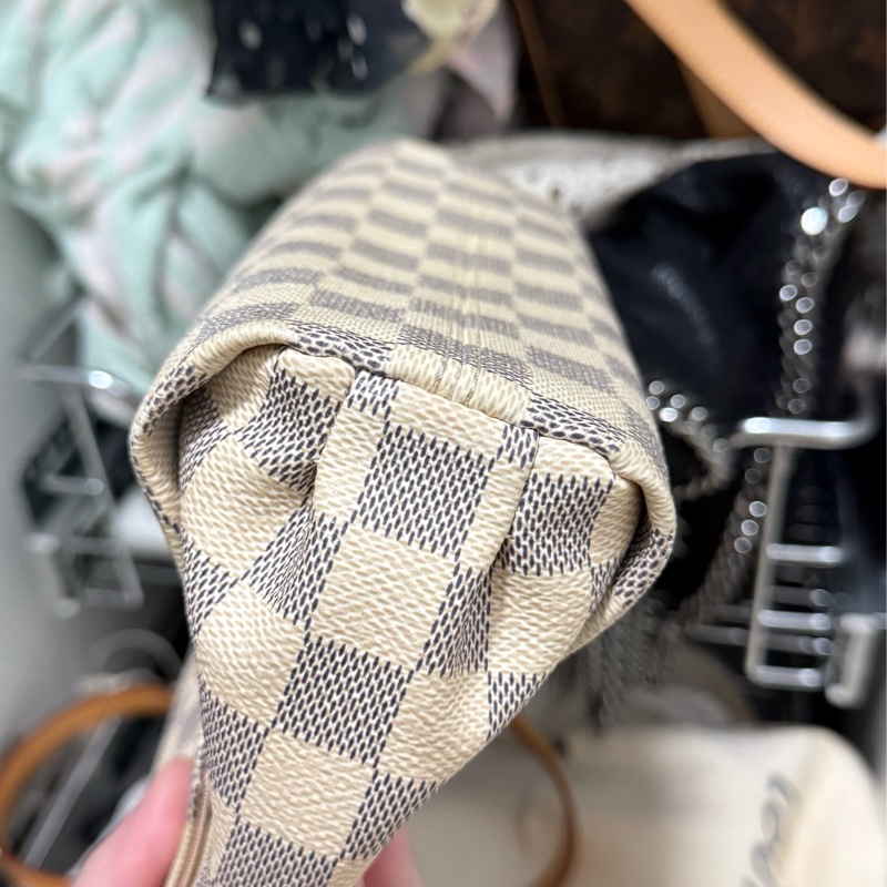 LV 路易威登 croisette 白棋盤流蘇郵差包斜背包-5